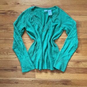 Y2K Vintage Green V-neck Sweater Bella Swan Core Preppy 2000s Cozy Longsleeve